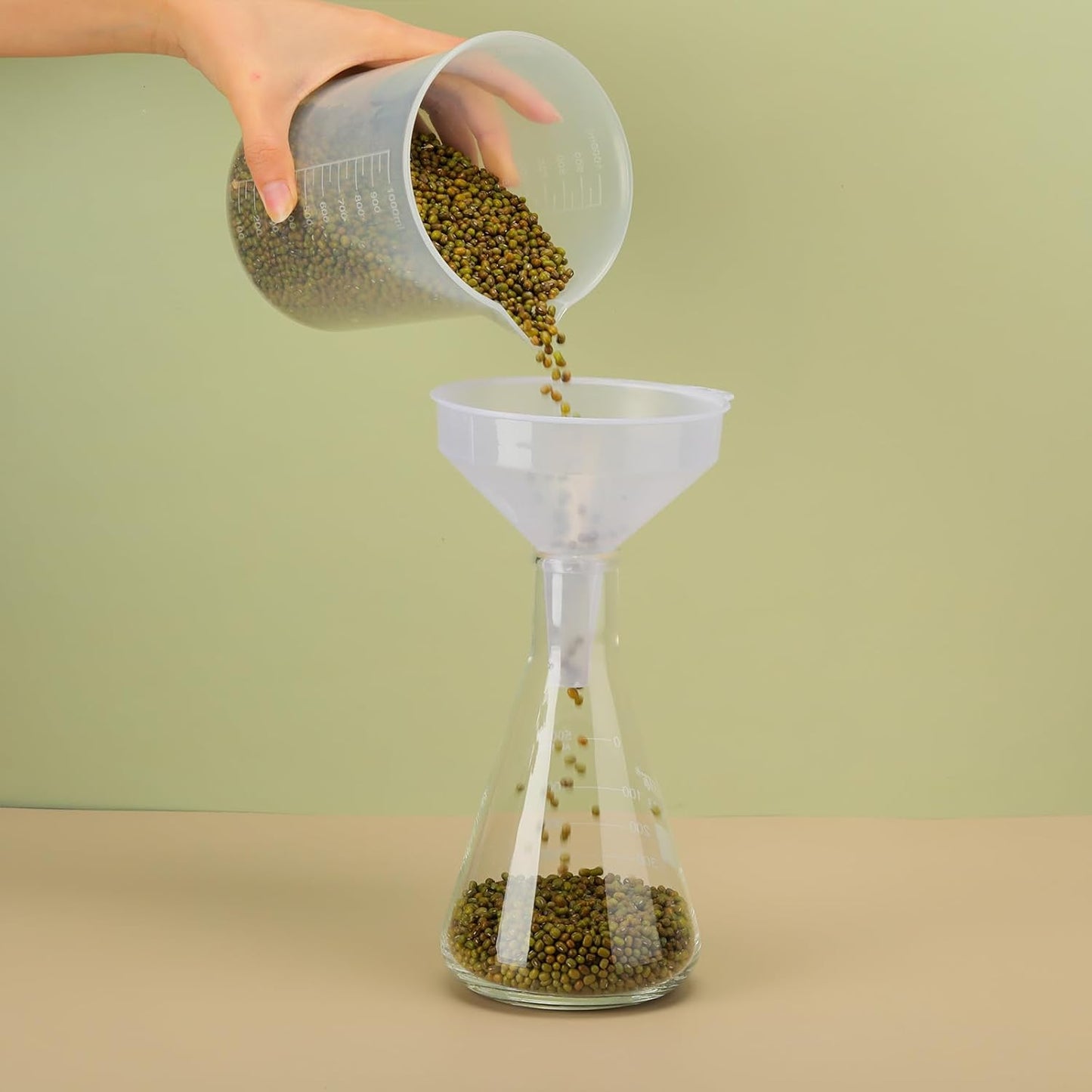 Honeydak 18 Pieces Multi-Purpose Plastic Funnels 4.7 Inch Wide Mouth Funnels for Filling Bottles, Jars, Containers Lab Use Oil Funnel for Gas, Car Oil, Lubricants and Fluids (White)